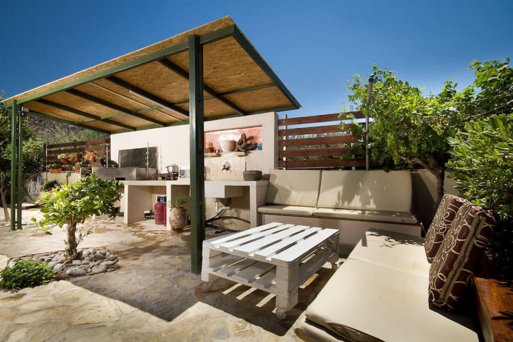 Апартаменты Ierapetra Garden House Экстерьер фото