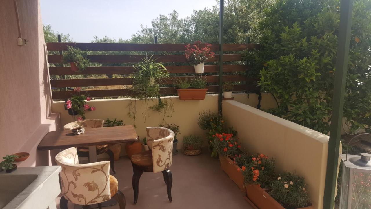 Апартаменты Ierapetra Garden House Экстерьер фото